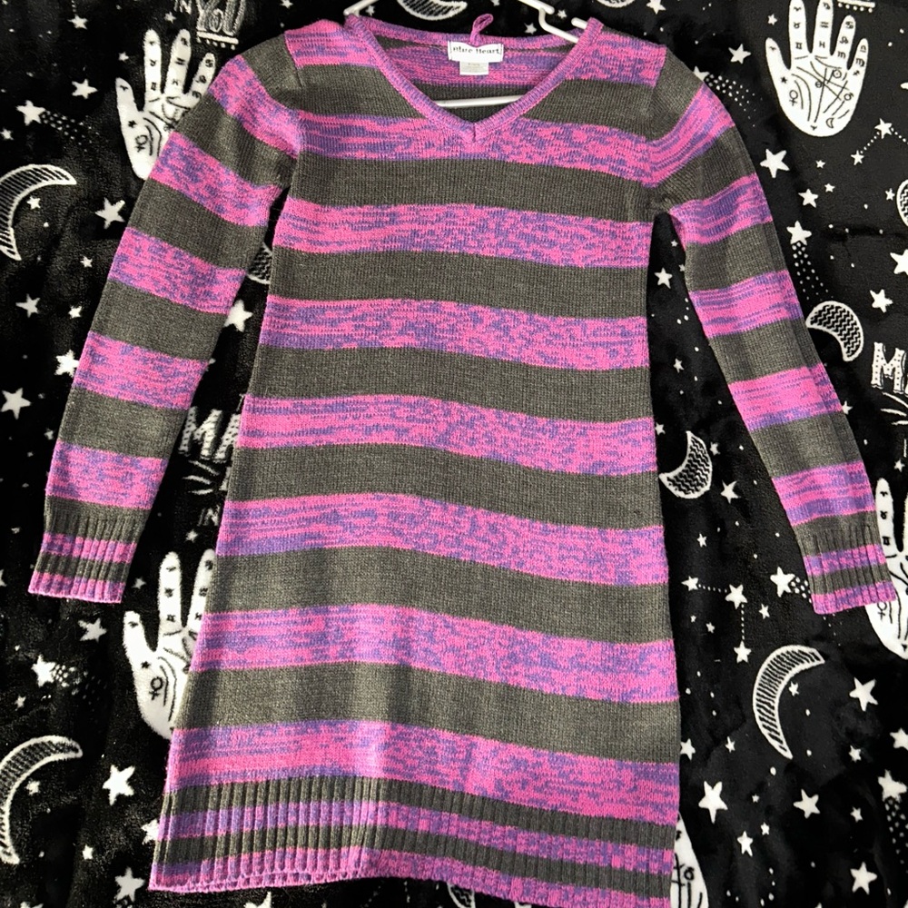 Purple and Gray V-Neck Cuffed Sleeve Sweater Dress NWOT